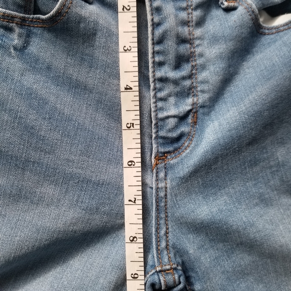 Banana Republic highrise jeans - Picture 10 of 15